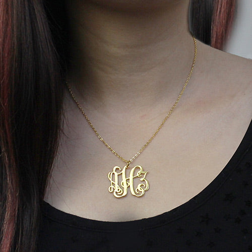 Vine Script Medium Monogram Necklace 6