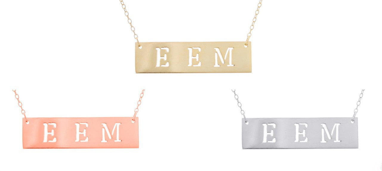 Cutout Name Bar Necklace 3