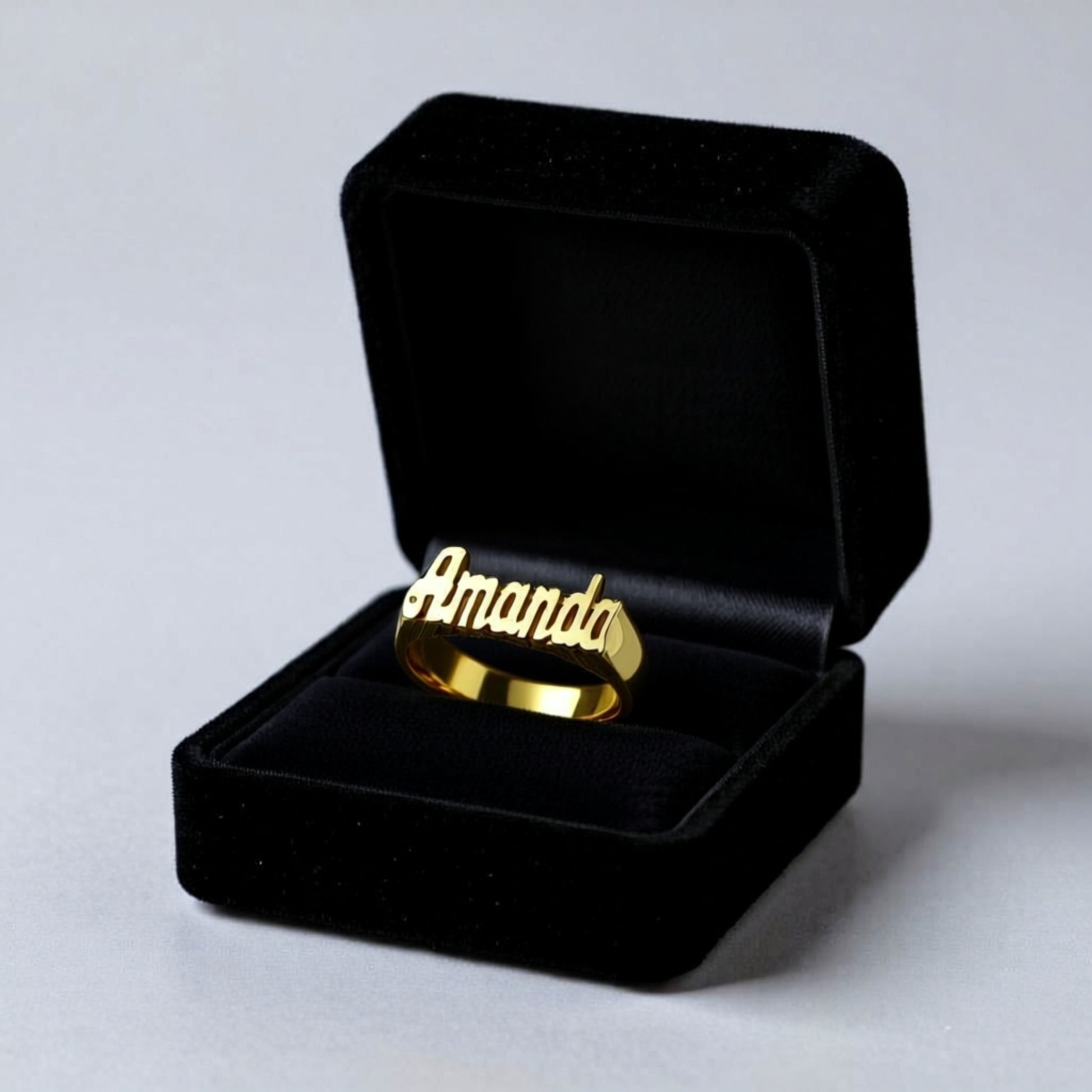 medium name ring R823
