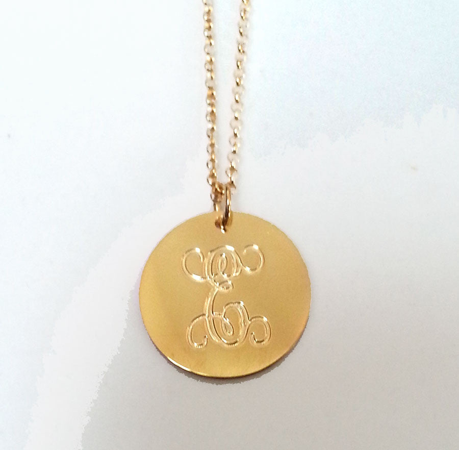 9ct Yellow Gold Engraved World Map Disc Pendant | Buy Online | Free Insured  UK Delivery