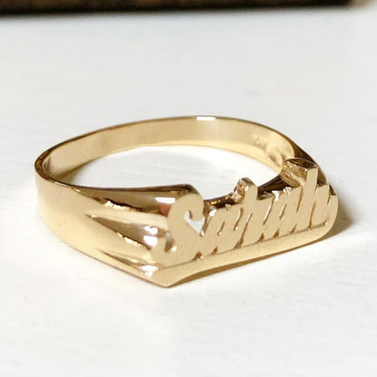 small name ring with tail