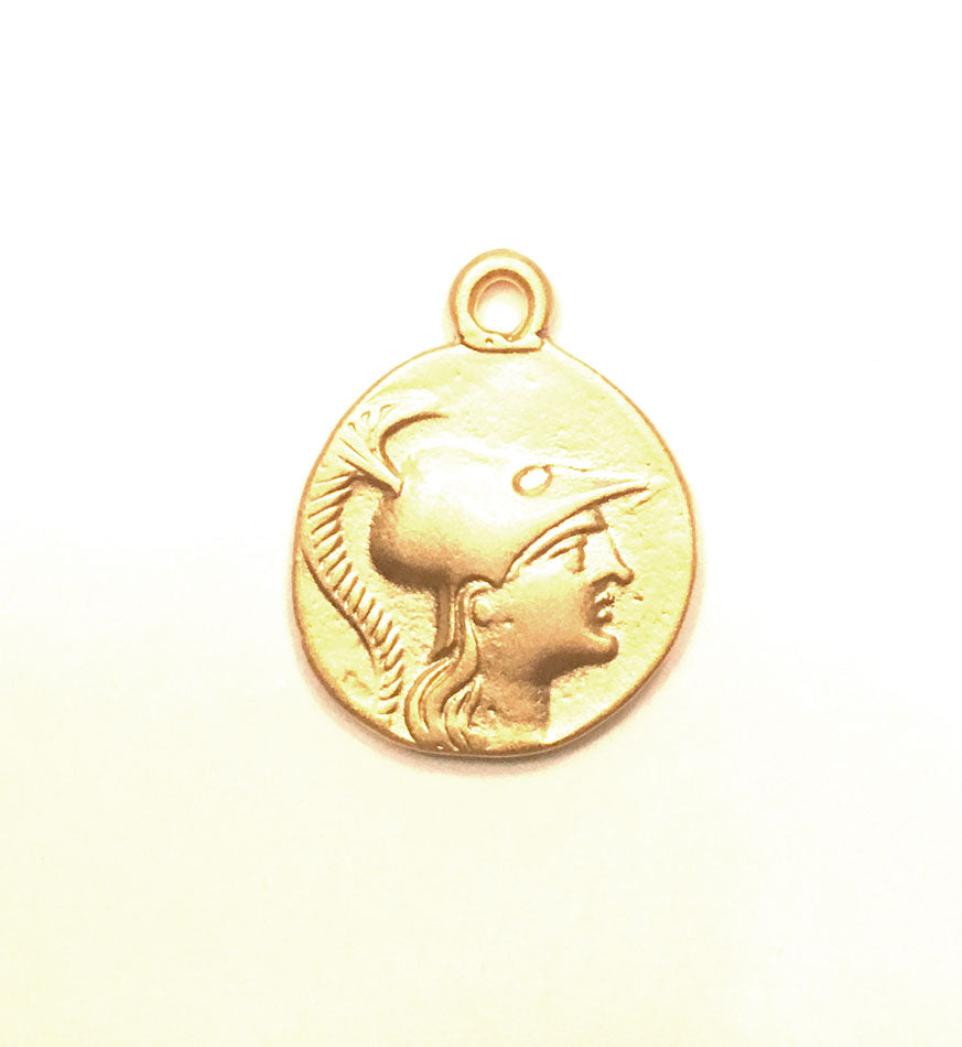 Gold Coin Medallion Necklace - Kim Kardashian 8