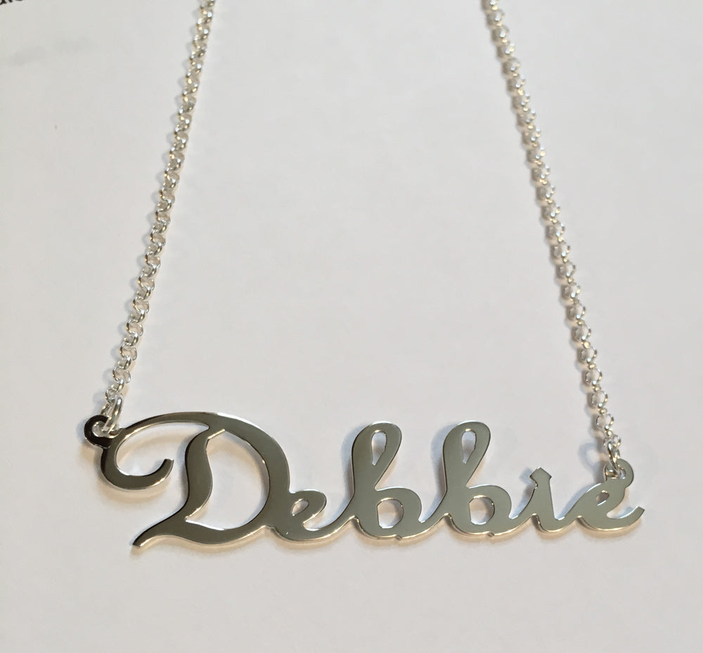 name necklace Debbie